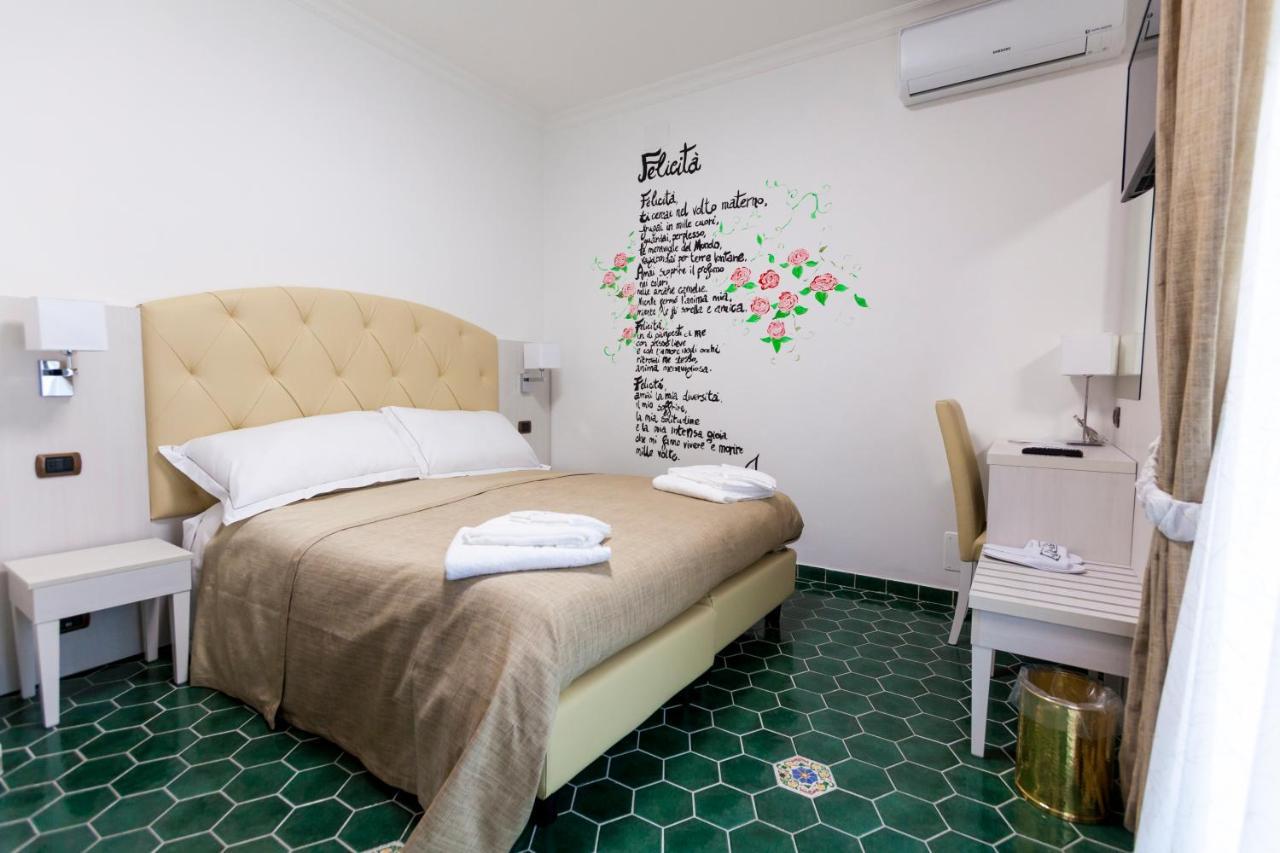 Na' Poesia B&B Di Charme Сант-Агата-де-Готи Экстерьер фото