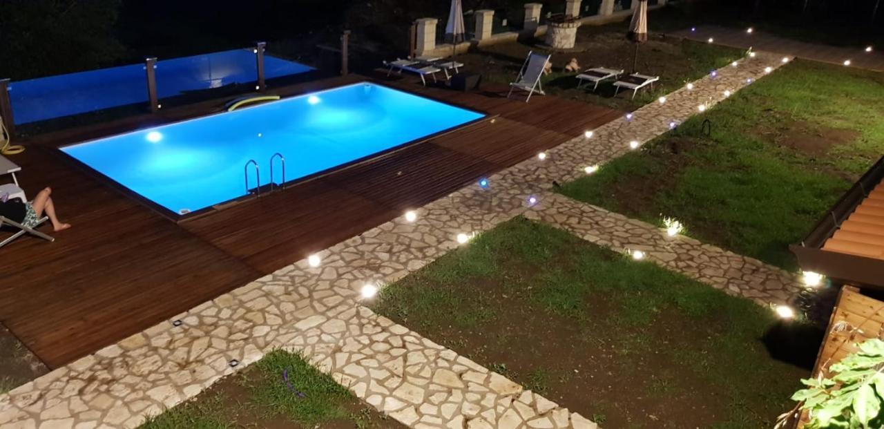 Na' Poesia B&B Di Charme Сант-Агата-де-Готи Экстерьер фото